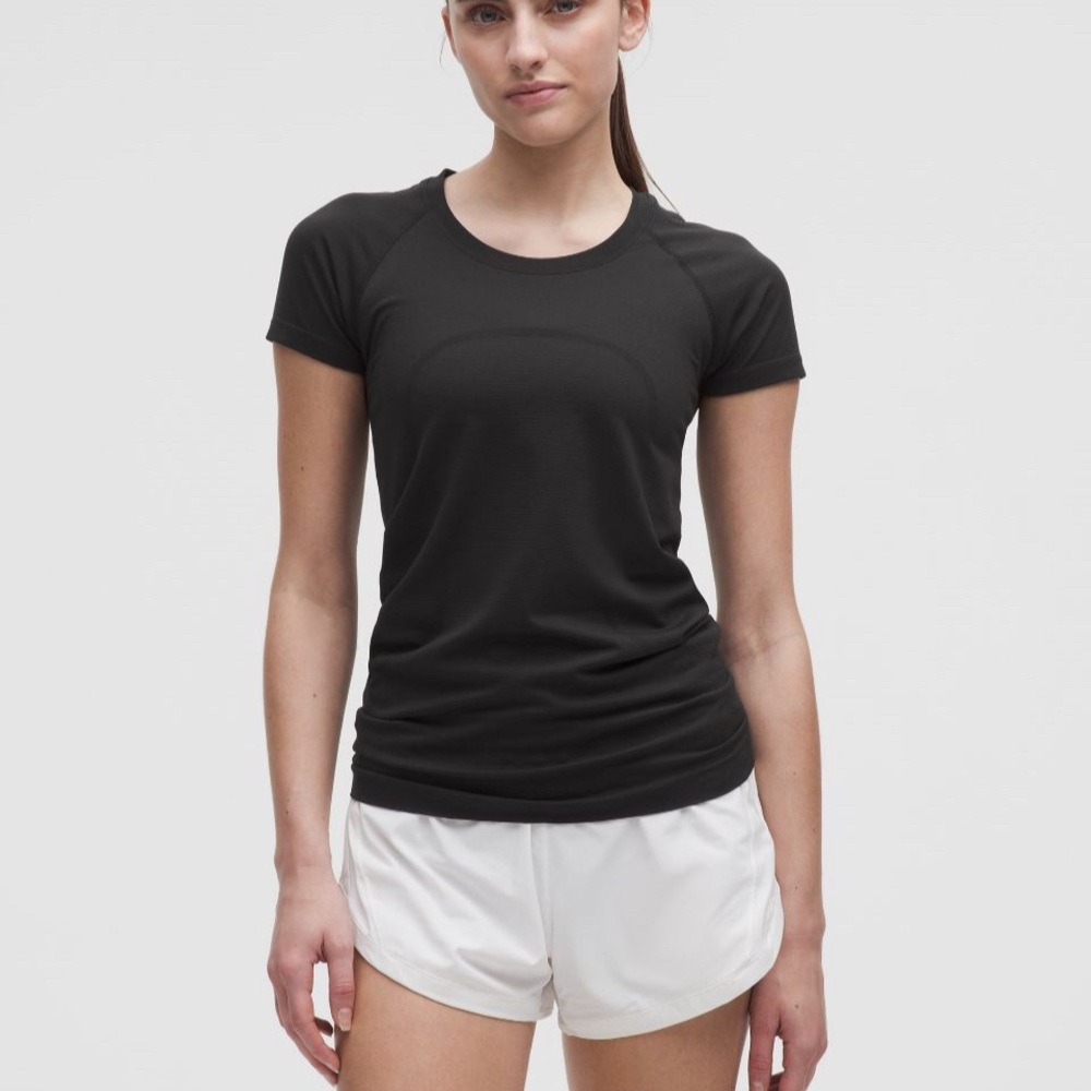 Lululemon Swiftly Tech Short Sleeve Tee – Black (Size 8, Hip Length)